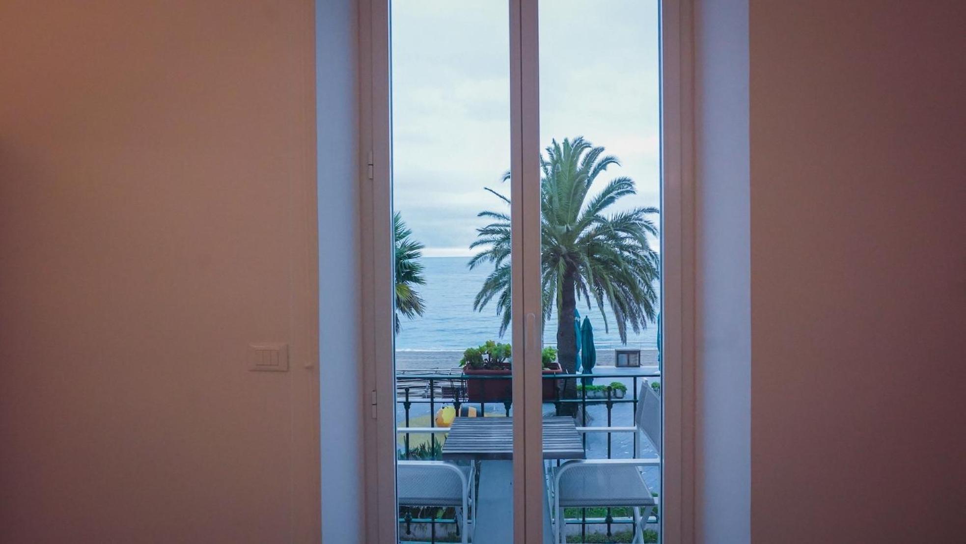 ノーリ Ca' De Tobia Bed & Breakfast エクステリア 写真